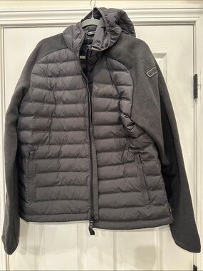 Helly Hansen Men's Gray Quilted Hooded Hybrid Puffer Jacket (21)